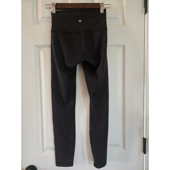 Lululemon Pink Crop Tank Top And Black Leggings Size 4 - Picture 10 of 16